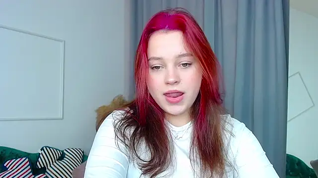 Cute kitty- online show from 11/10/25, 07:51