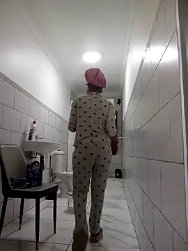 Snapshot of Hotytoty26 chatting on 10/08/25, 10:57 Hotytoty26 online show from 10/08/25, 10:57