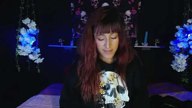 Hairydoll  online show from 10/17/25, 09:17