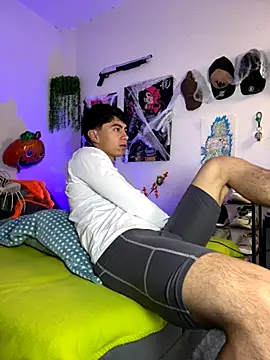 Yaiden 11 online show from 10/16/25, 10:05