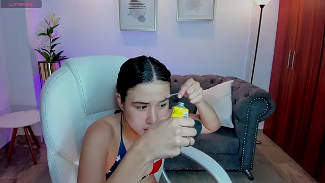 Snapshot of Danaa_Rouse chatting on 09/13/25, 07:13 Danaa Rouse online show from 09/13/25, 07:13