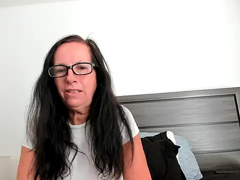 peachgoddess online show from 10/20/25, 01:55