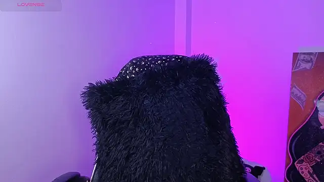 AnfisaLetyagho online show from 11/07/25, 12:32