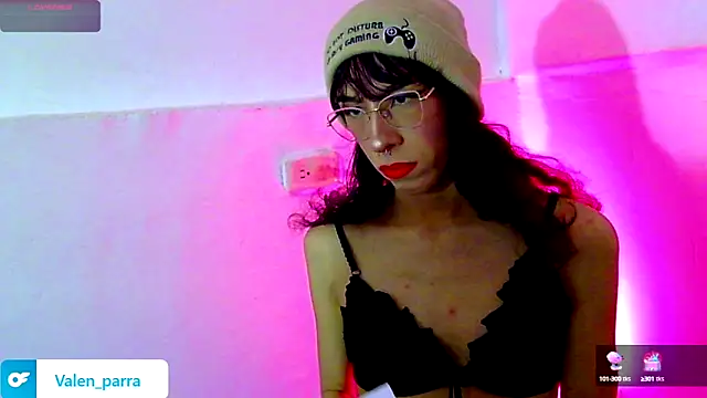 Snapshot of kattycat_ chatting on 10/13/25, 10:43 kattycat online show from 10/13/25, 10:43