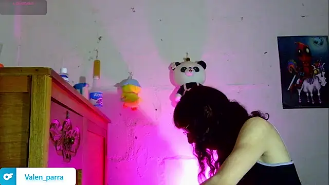 Snapshot of kattycat_ chatting on 11/23/25, 01:27 kattycat online show from 11/23/25, 01:27