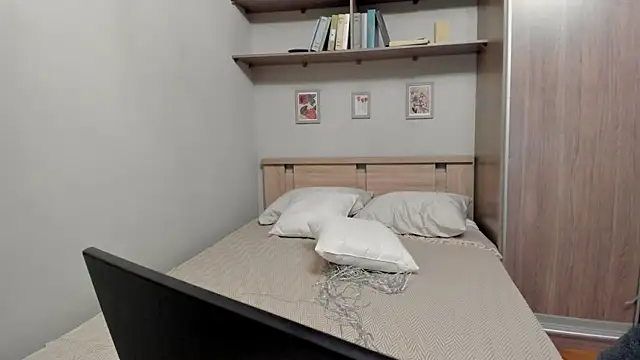 TayaGoth  online show from 03/17/25, 06:00