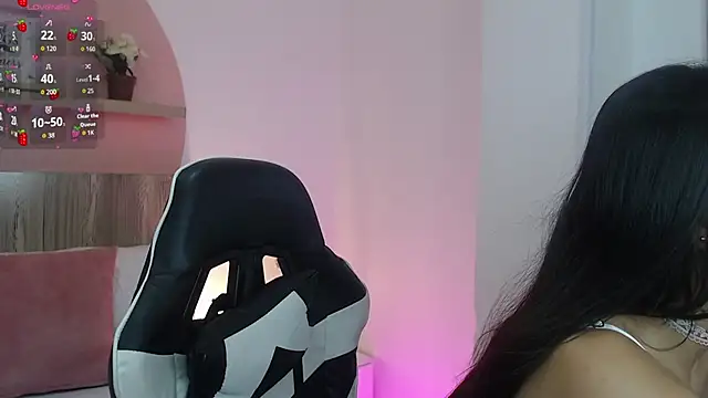 nina blake online show from 11/01/25, 07:27