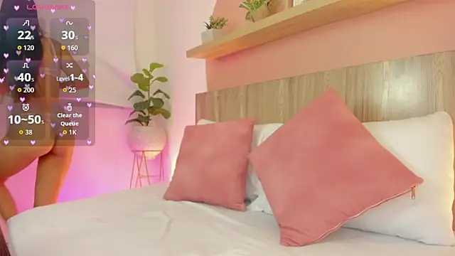 nina blake online show from 11/11/25, 02:33