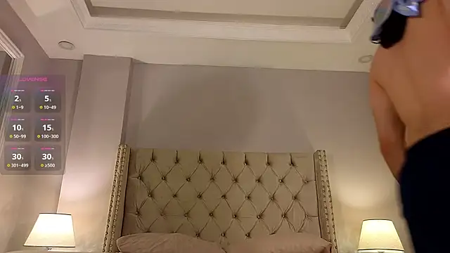 FreyrVik online show from 10/10/25, 04:39