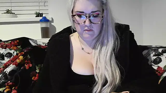 Sizzling Indie36 online show from 09/11/25, 09:37