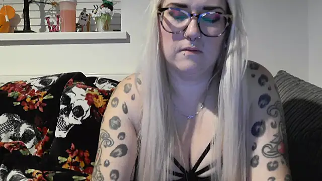 Sizzling Indie36 online show from 10/28/25, 01:20