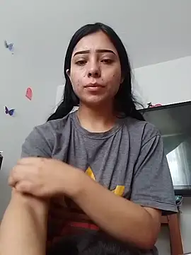 Emilybutterfly1 online show from 10/24/25, 04:58