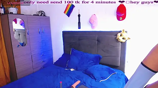 Snapshot of Kandy_Bellerose chatting on 11/13/25, 04:22 Kandy Bellerose online show from 11/13/25, 04:22