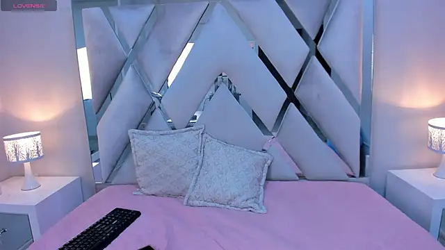 Slutty Bby online show from 09/30/25, 03:00