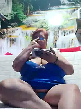 QueenPammy1 online show from 02/07/25, 09:47