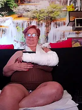 QueenPammy1 online show from 03/05/25, 10:11