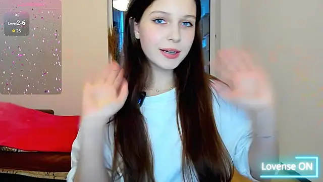 Snapshot of lolisha_meow chatting on 09/28/25, 03:06 lolisha meow online show from 09/28/25, 03:06