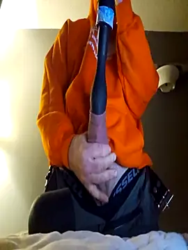 Snapshot of LunarFleshlight869 chatting on 11/19/25, 03:34 LunarFleshlight869 online show from 11/19/25, 03:34