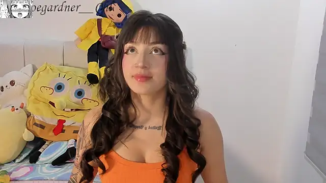 chloee gardner online show from 09/23/25, 10:35