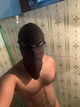 dilu98 online show from 03/18/25, 04:37