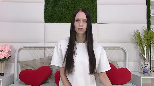 TaraHarris online show from 10/09/25, 09:18