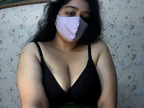 Snapshot of sonali4 chatting on 09/19/25, 02:46 sonali4 online show from 09/19/25, 02:46