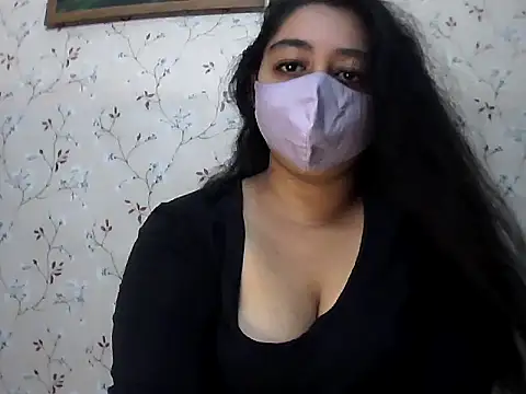 Snapshot of sonali4 chatting on 10/01/25, 12:11 sonali4 online show from 10/01/25, 12:11