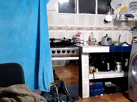 AlanaHotxx online show from 10/28/25, 07:34