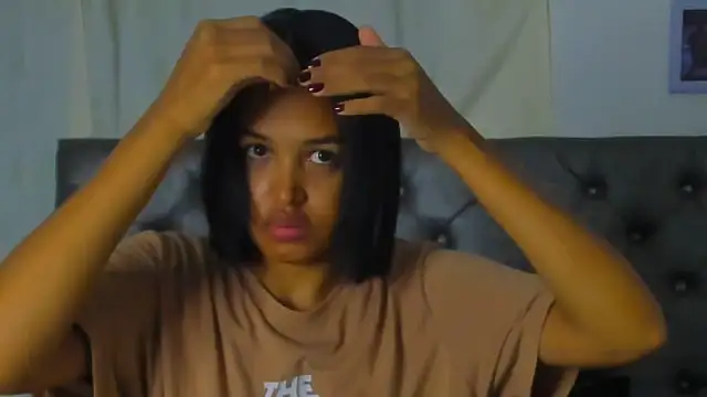 NikkiStarrr online show from 10/30/25, 10:27