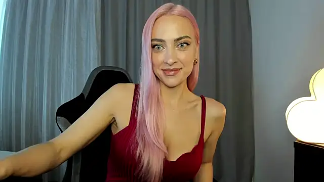 Snapshot of _Miss_Valentina_ chatting on 10/11/25, 09:08 Miss Valentina online show from 10/11/25, 09:08