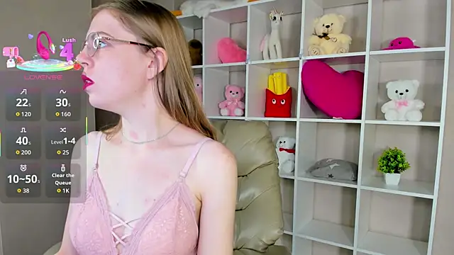 Joann Shermann online show from 10/06/25, 01:03