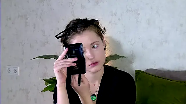 AshleyD  online show from 11/15/25, 12:45