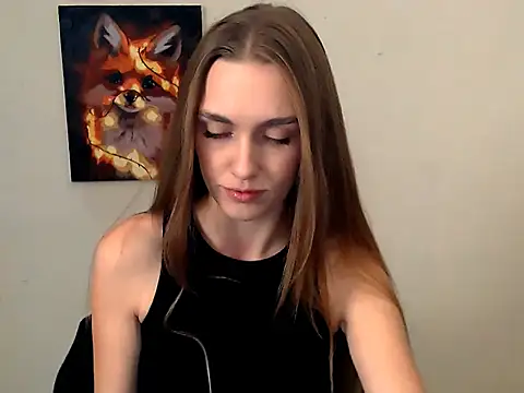 Doll Angelina online show from 10/31/25, 06:47