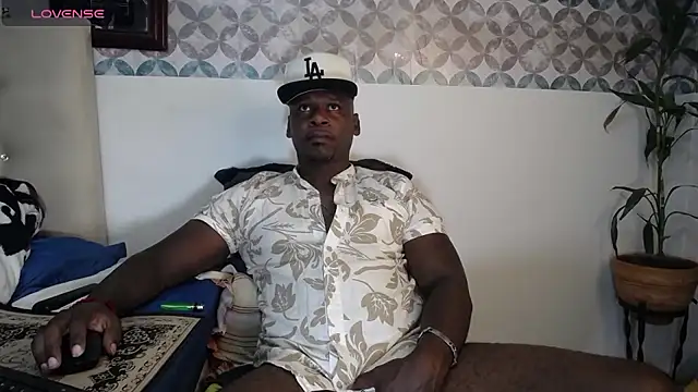 Manbigcocklatin online show from 11/12/25, 02:06