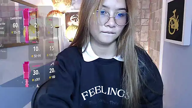 Fiorellaa delsd online show from 10/21/25, 03:02