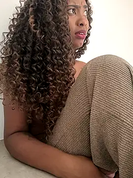 Snapshot of Angel_tammy chatting on 11/07/25, 01:44 Angel tammy online show from 11/07/25, 01:44