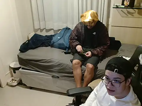 TimiidoSP011 online show from 11/08/25, 11:03