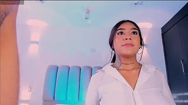 candyandmarilyn online show from 11/17/25, 09:20