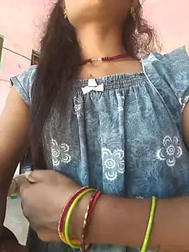 Eshna Dabral online show from 09/25/25, 04:38