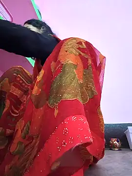 Eshna Dabral online show from 10/14/25, 01:28