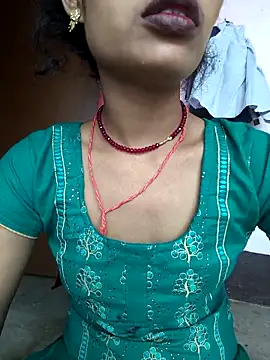 Eshna Dabral online show from 10/29/25, 02:47