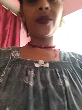 Eshna Dabral online show from 11/04/25, 01:48