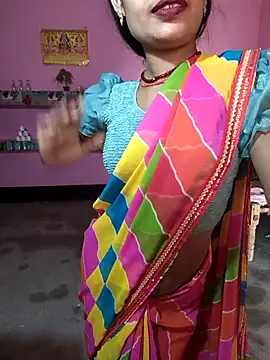 Eshna Dabral online show from 11/12/25, 02:56