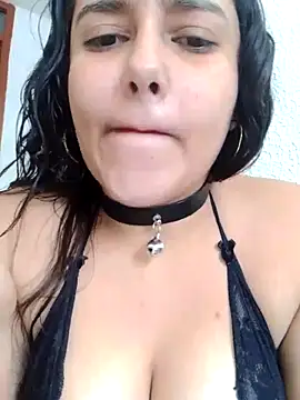 dulcewitch online show from 10/18/25, 02:07