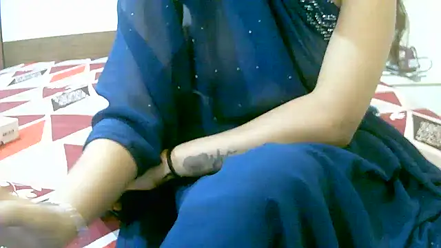 ragini m m s online show from 11/01/25, 03:25