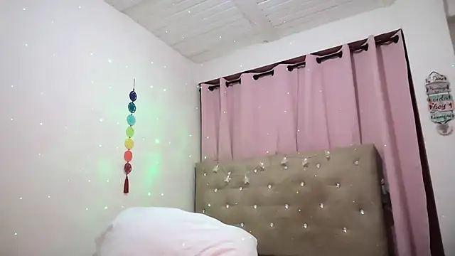 sofia8428 online show from 10/31/25, 01:06