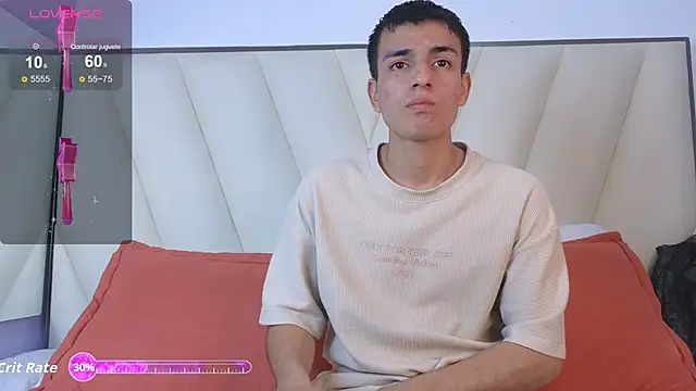 Snapshot of Hotboy21_ chatting on 10/10/25, 03:38 Hotboy21 online show from 10/10/25, 03:38