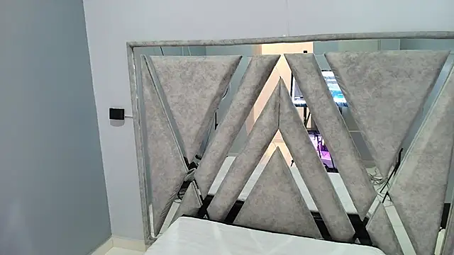 Elaine87  online show from 10/24/25, 09:44