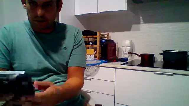 pauunico online show from 10/18/25, 07:47