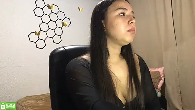 amelia hall online show from 11/19/25, 01:11